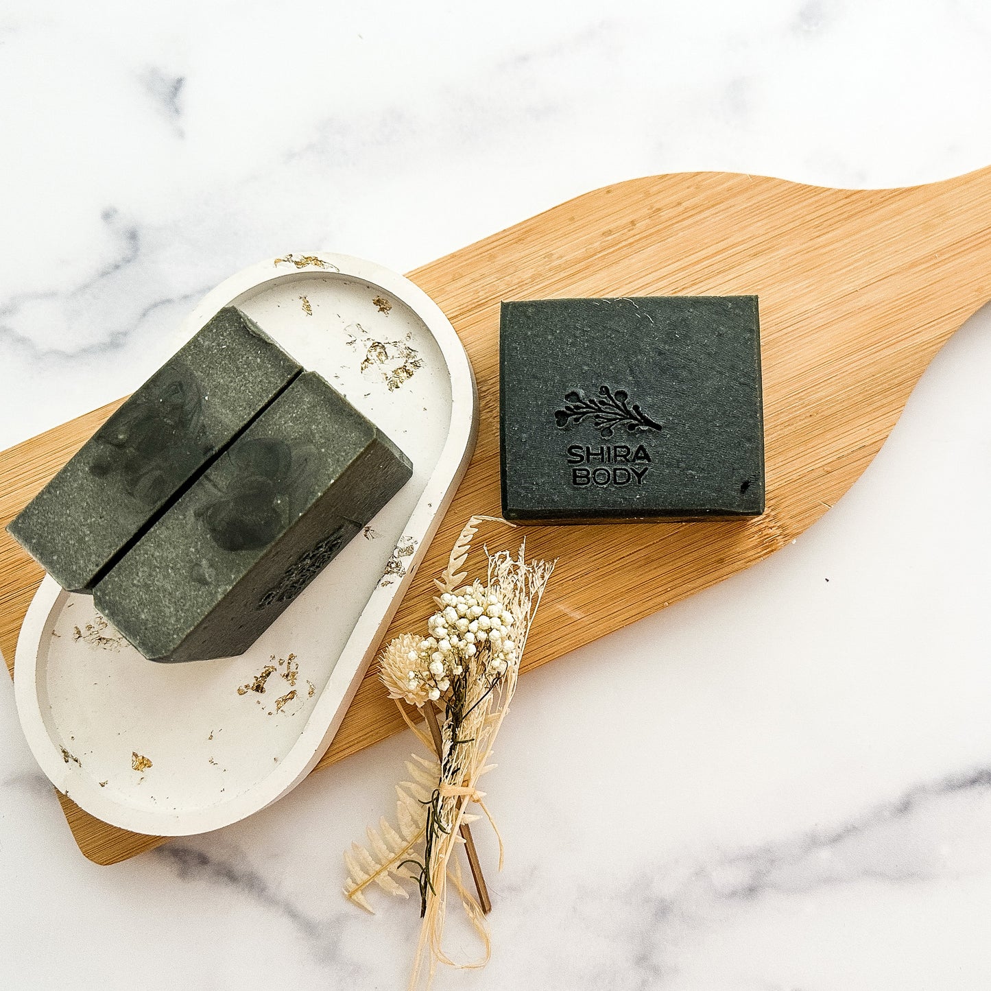 Amber Allure - Charcoal Cleansing Bar